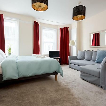 Stylish Town Centre Apartment Close To Beach And Shops Bournemouth Dış mekan fotoğraf