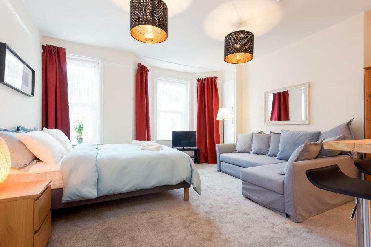 Stylish Town Centre Apartment Close To Beach And Shops Bournemouth Dış mekan fotoğraf